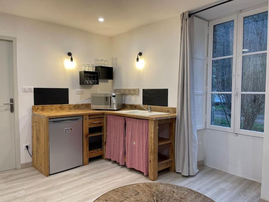 Le Moulin De Gueuzon Apartment Rochefort-en-Terre Ngoại thất bức ảnh